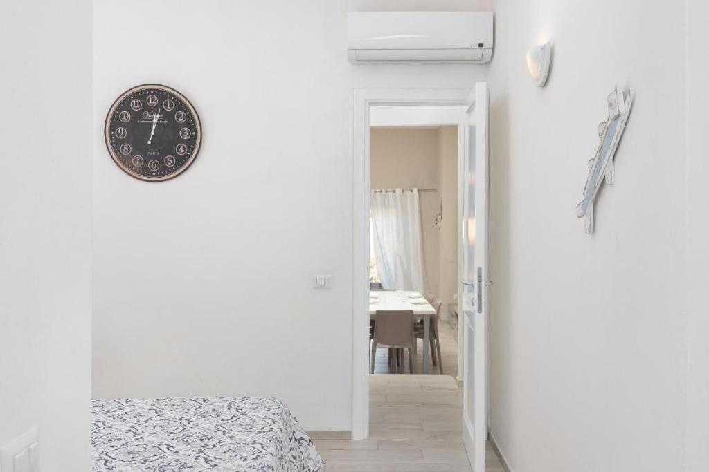 Bellissimo Appartamento Con Veranda Privata Al Centro Di Porto Rotondo Ngoại thất bức ảnh