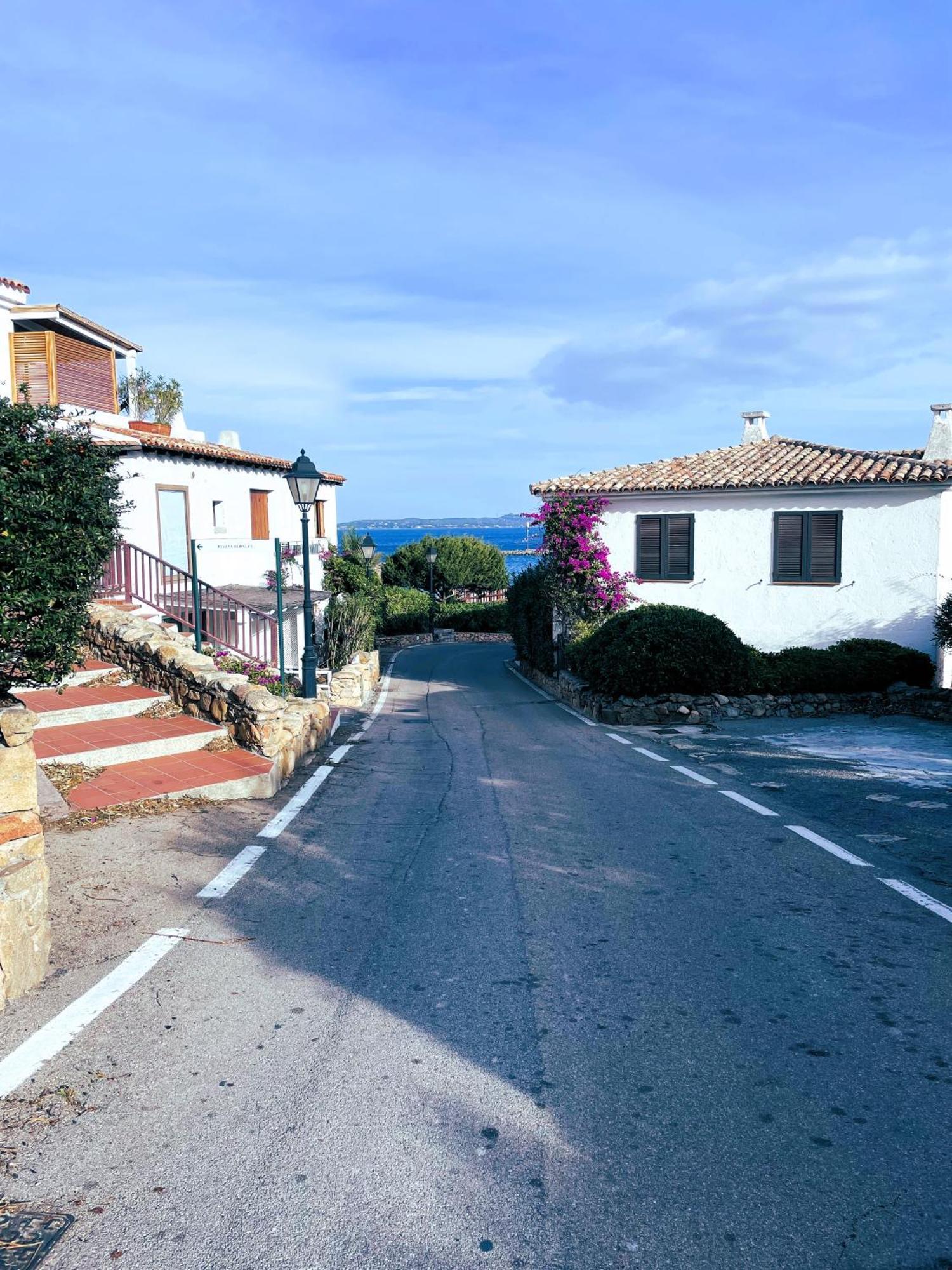 Bellissimo Appartamento Con Veranda Privata Al Centro Di Porto Rotondo Ngoại thất bức ảnh