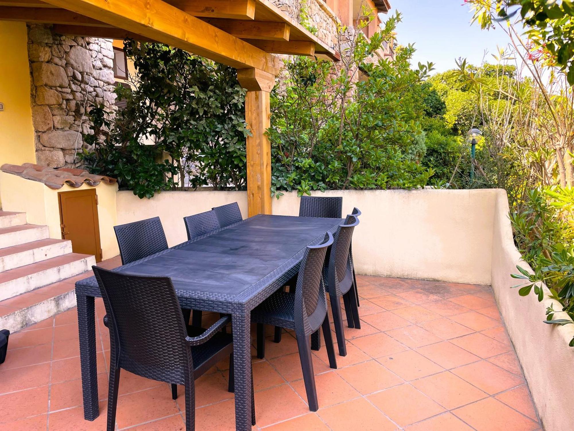 Bellissimo Appartamento Con Veranda Privata Al Centro Di Porto Rotondo Ngoại thất bức ảnh